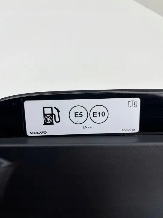 Volvo XC40 Polttoaineläppäsarja OEM 32262810 32296804 image 6