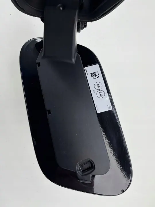 Volvo XC40 Polttoaineläppäsarja OEM 32262810 32296804 image 7