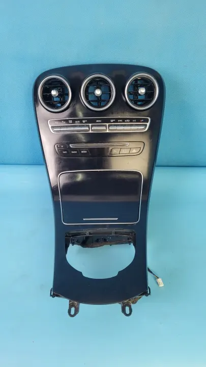 Mercedes W205 C250 mittkonsol tunnel OEM A2056803208 image 2