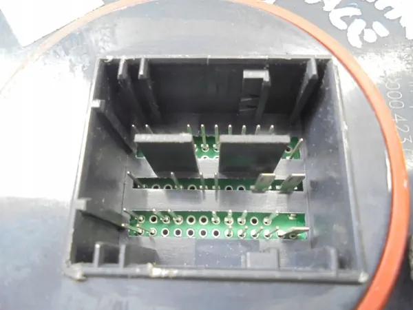 Módulo LED Jaguar E-PACE OEM J9C3-13E005-AB image 3