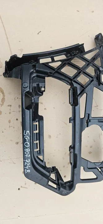 Guia de para-choque direito VW Golf VII 5G0807724B image 3