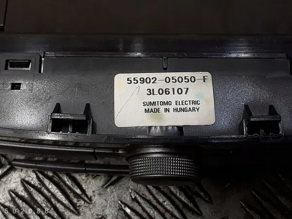Toyota Avensis klimaatmodule OEM 5590005160 image 6