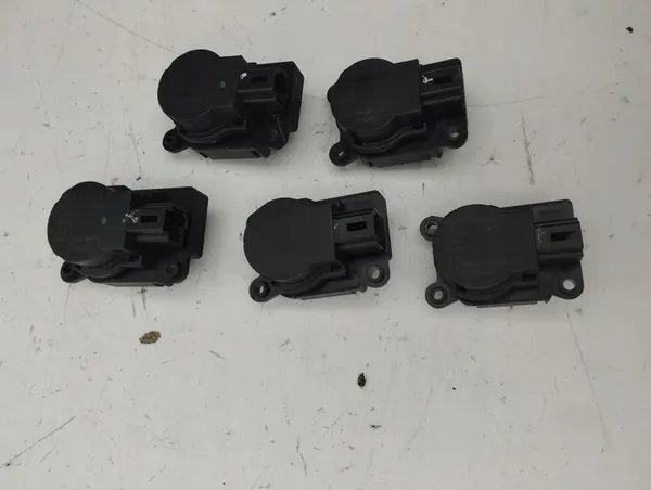 Motor de calefacción completo Ford C-MAX II 2013 OEM image 4