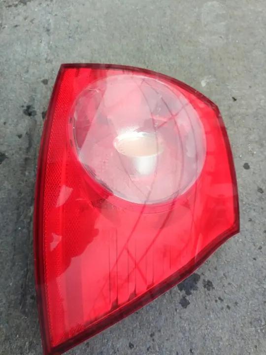 Höger Bakljus VW Golf V HB image 3