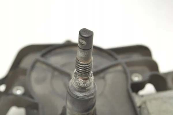 Mercedes W169 W245 achterruitenwissermotor OEM A1698201440 image 3
