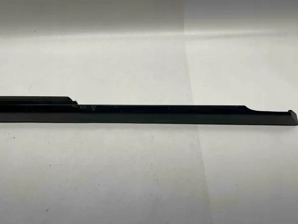 Moldura Porta Direita Mercedes W213 OEM A2137209604 image 7