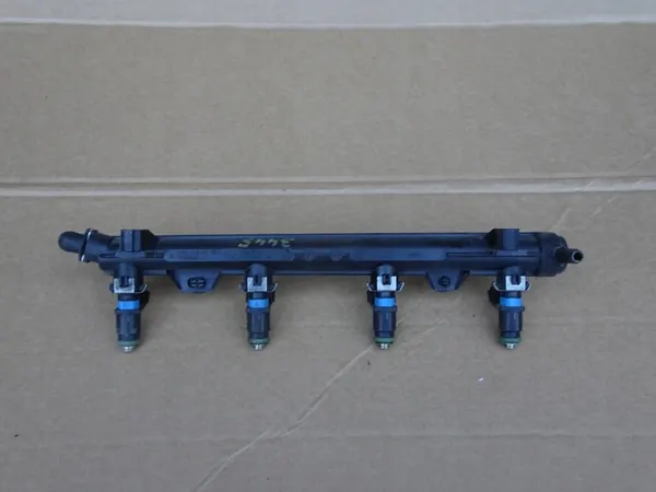 FABIA POLO IBIZA 1.6 BENZYNA RAIL D'INJECTION Marwoj881 ..23 image 2