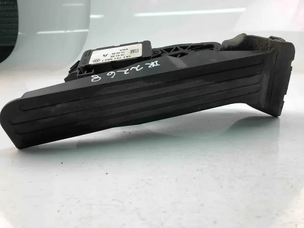 Vergaser VW Golf V (1K1) 1K1721503P image 3