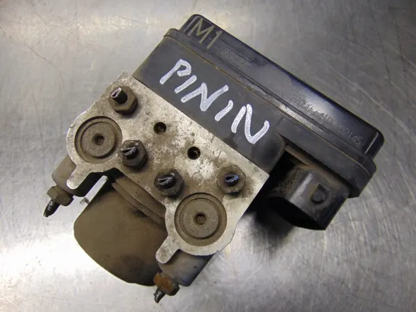 Mitsubishi ABS-pumppu OEM MR527254 Pajero Pinin 1.8 image 3