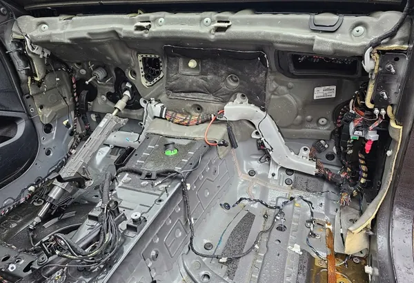 Isolamento anteparo BMW OEM 7482317 para X3/X4 image 2
