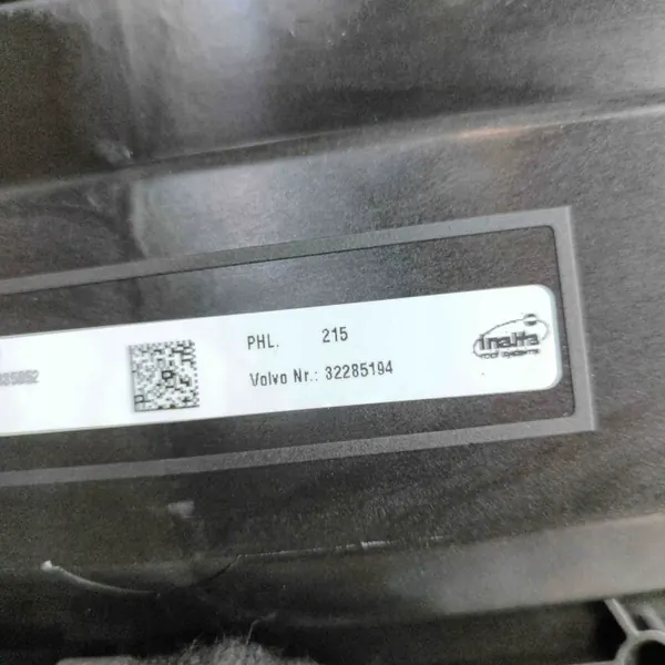 Taklucka OEM 10049609A för Volvo XC60 II 2.0L image 8