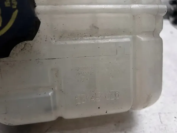 Erweiterungstank Chevrolet Malibu 22924025 image 3