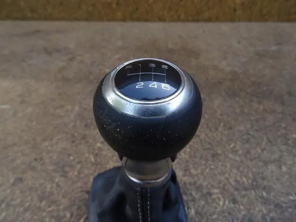 AUDI Q3 8U Växelspak och Manschett Set 8P0863279A image 3