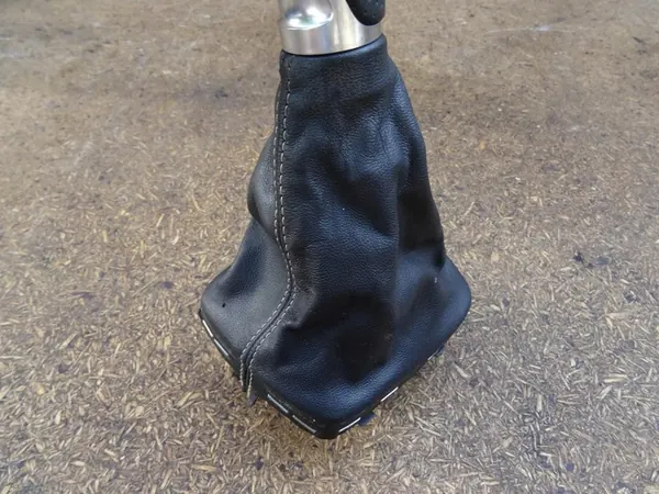 AUDI Q3 8U Växelspak och Manschett Set 8P0863279A image 7