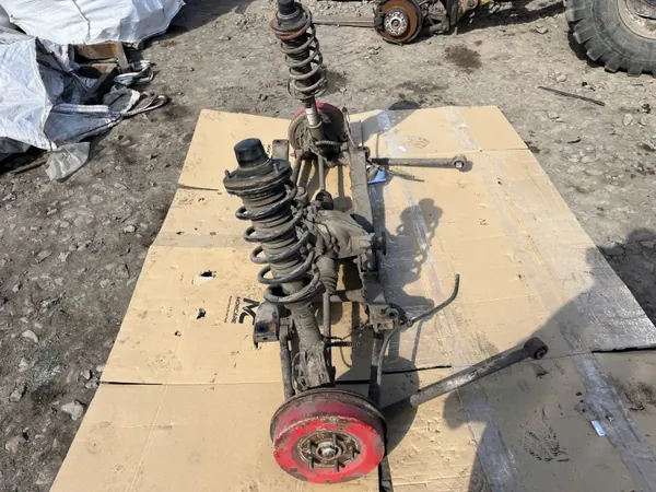 Bakaxel balk differential Land Rover Freelander 2.0 TD4 image 4