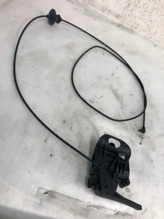 Poignée d'ouverture capot OEM 9801080580 Opel Crossland X image 3