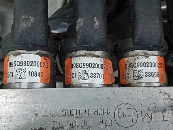 Käytetty LPG-sarja OEM 67R-010185 Chrysler Pacificalle image 3