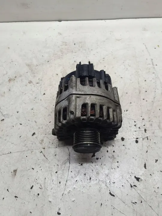 Vaihtovirtageneraattori VW Touareg 3.6 2012 image 2