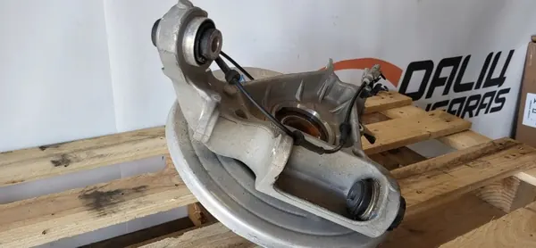 Land Rover takapyörän navan OEM JPLA5A970BB image 6