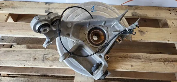 Land Rover takapyörän navan OEM JPLA5A970BB image 7