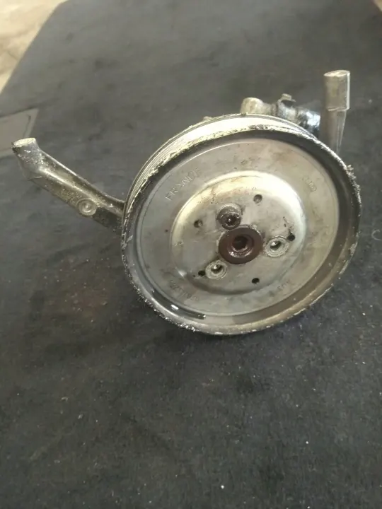 Pompe de direction assistée électrique Audi A6 S6 C5 4B IIQ9351 image 2
