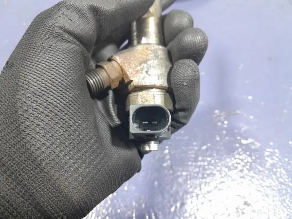 Einspritzdüse OEM 04L130277AE für Skoda Superb III image 3