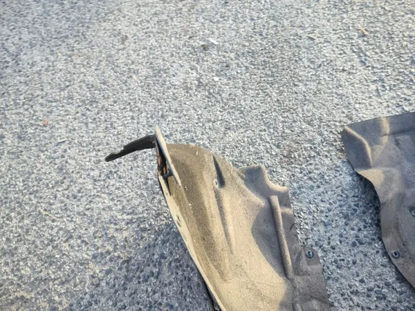 Vordere rechte Kotflügel OEM für Volvo S60 image 10