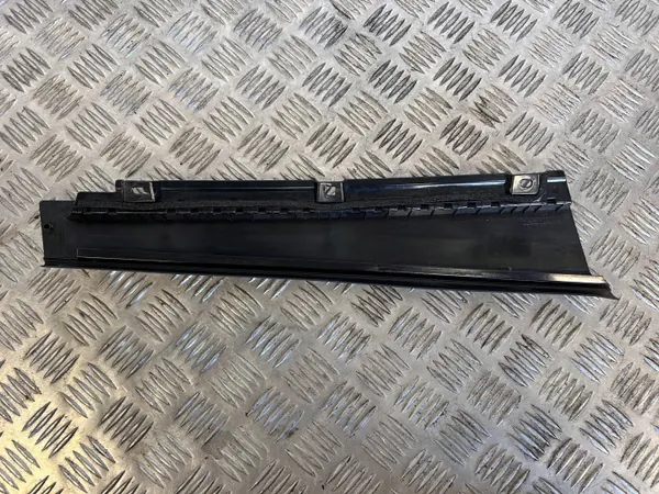 Junta ventana puerta trasera Volvo XC60 OEM 32216801 image 6
