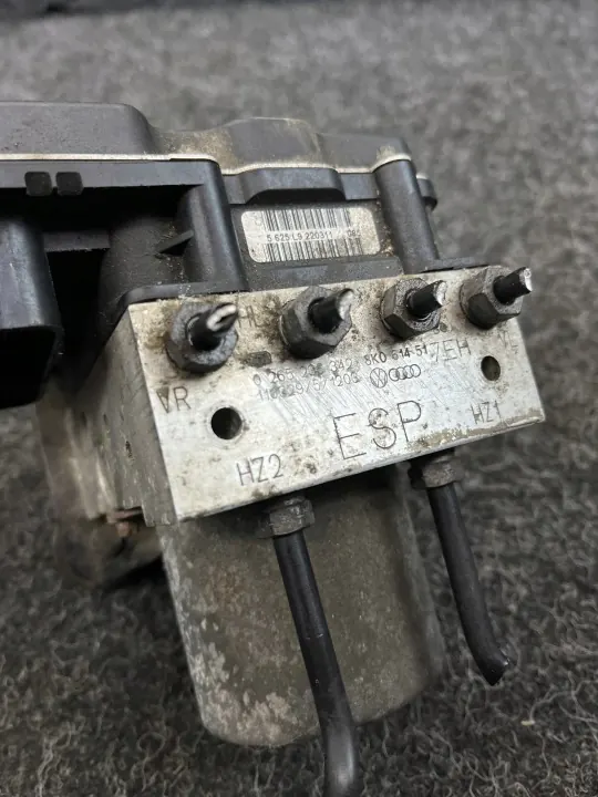 Audi ABS ESP Pumpe 8K0907379BH - Gebrauchtes OEM Teil image 4