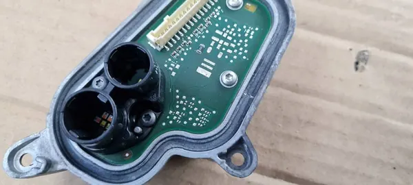 Módulo DRL LED Audi A5 S5 Direito Frontal OEM 8W6998474A image 3