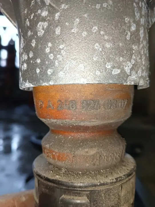 Mercedes Hinterachsträger OEM A2463240307 image 8