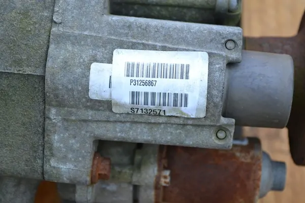 Takadifferentiali XC60 I 2.4 D 6520116290 image 3