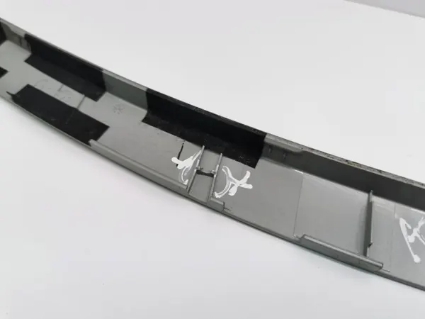 Mazda CX-7 2008 Rechterzijde Middenconsole Sierstrip OEM EH1464471 image 7