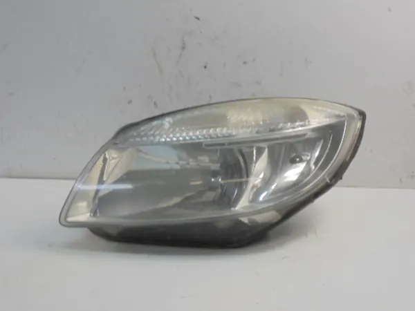 Phare gauche Skoda Fabia II OEM 247831-00 image 8