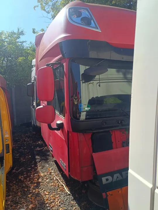 Cabina DAF XF 105 usada - Pieza OEM XF 105 image 5