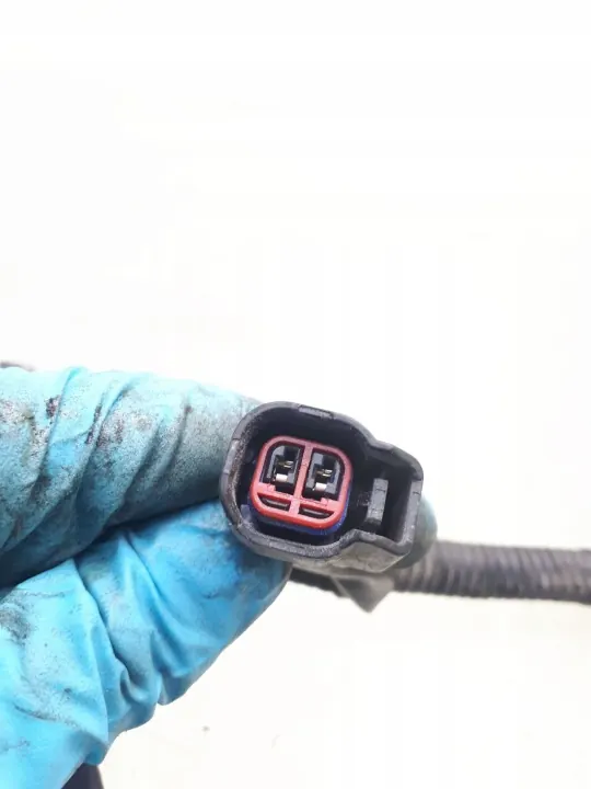 Mazda 5 Injectorharness OEM LFB667080A - Gebruikt image 3