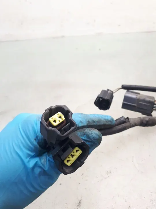 Mazda 5 Injectorharness OEM LFB667080A - Gebruikt image 5
