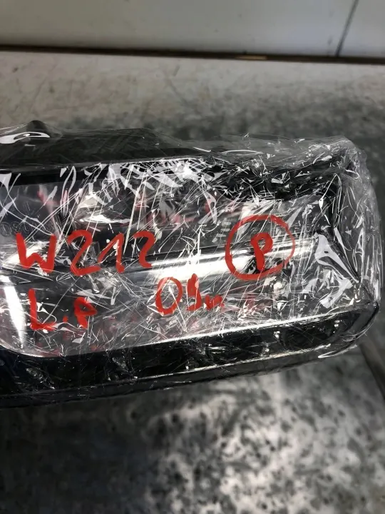 Halogenivalo Vasen Etu Mercedes W212 OEM A2128200756 image 7
