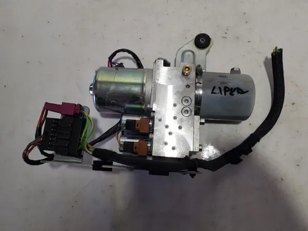 Dakpomp OEM A2078000030 voor Mercedes W207 image 2