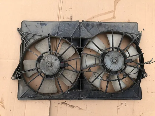 Ventilador do Radiador OEM WENTYLATOR CHŁODNICY 2003-2007 image 2