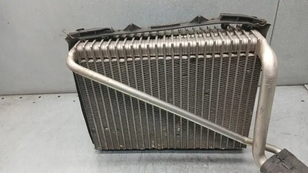 Ilmastointijäähdytin VW Passat B5 FL 2.0TDI 00-05 Sedan image 7