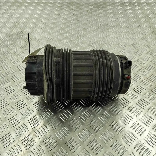 Porsche OE 97033353315 Airbag Suspensión Usado image 4