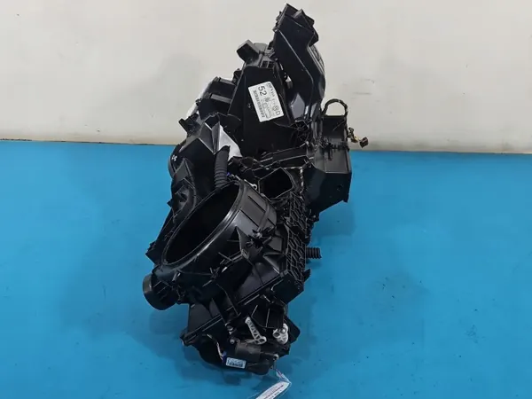 Skoda Lämmitysydin OEM 5Q0907511A Octavia III image 8