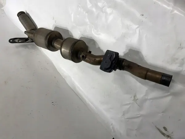 Kit OEM 05L131701F Silencieux Central Régulateur image 2
