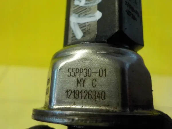 Brandstofdruksensor Chevrolet Orlando Cruze 55PP30-01 image 4