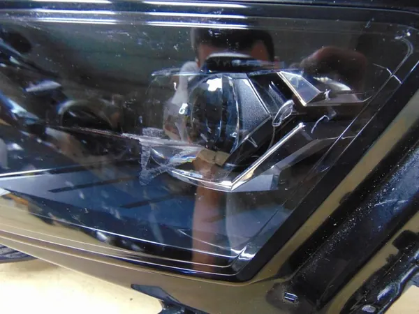 Vasen etuvalaisin Skoda Kodiaq 3 Full LED image 4