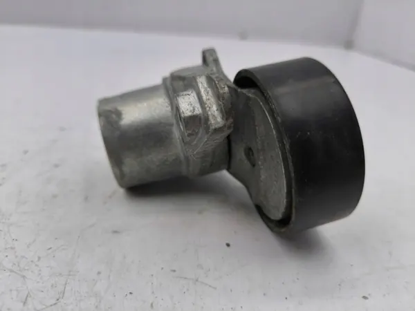 Audi Q3 2019 Keilriemenspanner OEM 04E145299L image 4