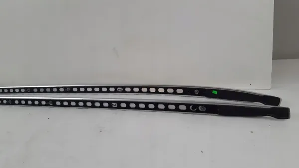 Volvo V60 II dakdragers OEM 31448859, 32216825 image 6