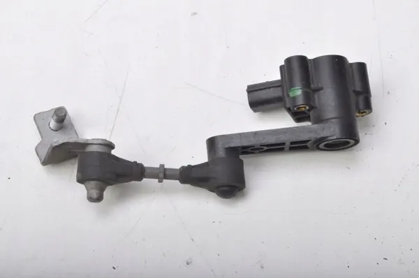Sensor de Nivel Xenon Ford Kuga MK3 OEM 3049007 image 2