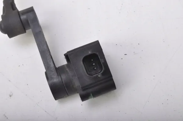 Sensor de Nivel Xenon Ford Kuga MK3 OEM 3049007 image 5